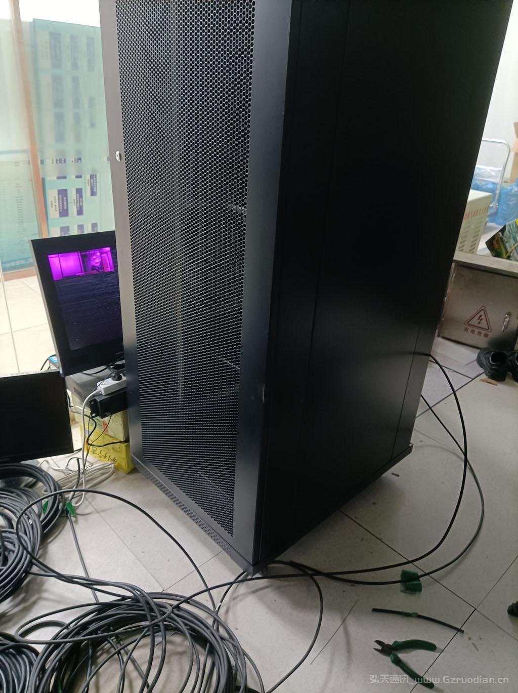 广州图书馆,LED屏光纤熔接